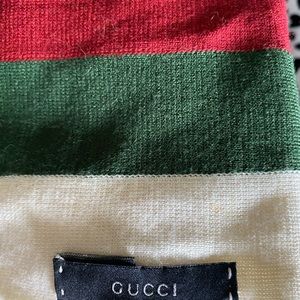 Gucci,winter scarf.worn once.